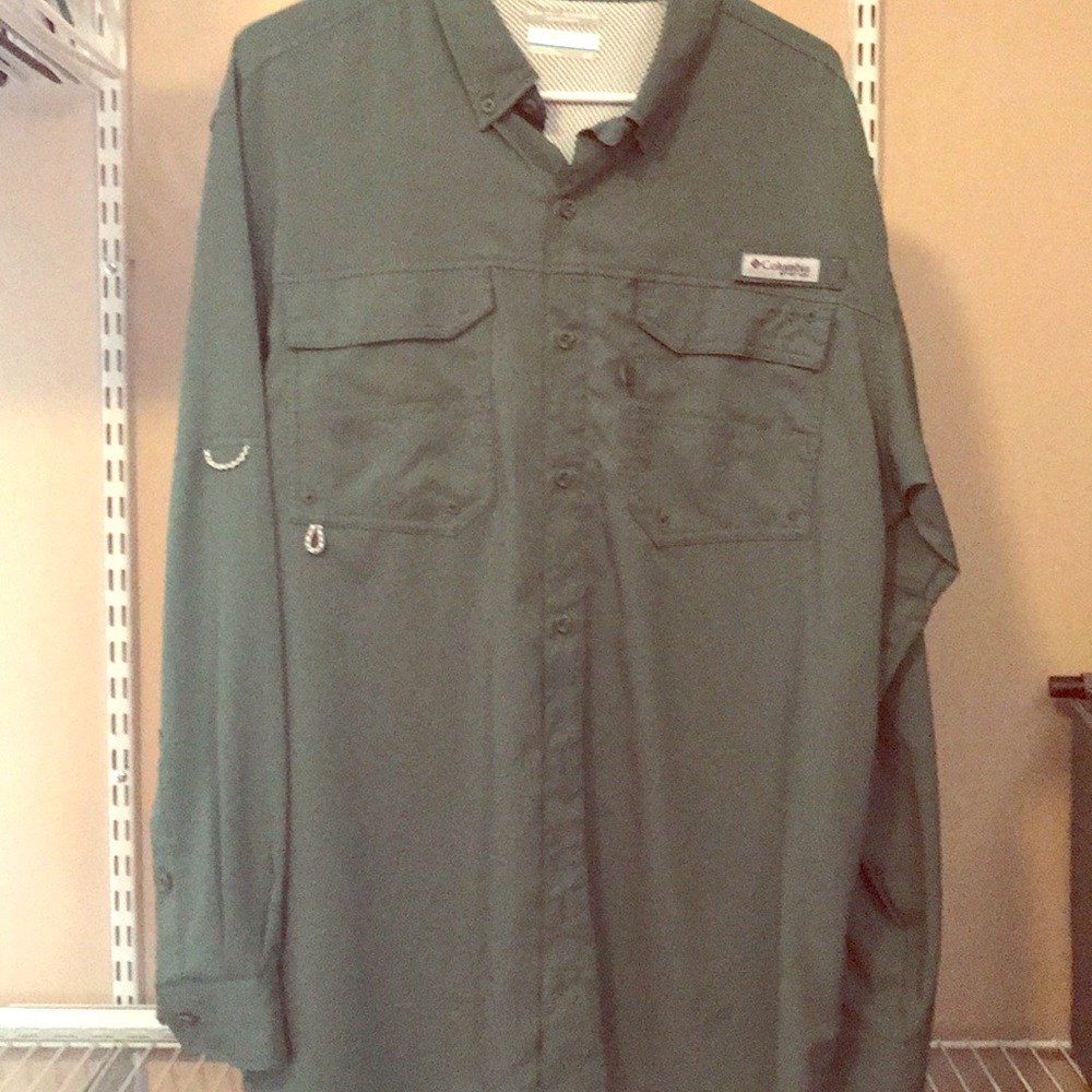 Men’s Columbia PFG fishing shirt